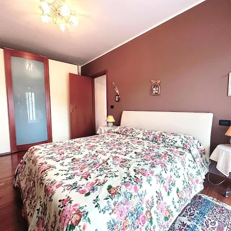 La Casa Di Marcella Apartmán *